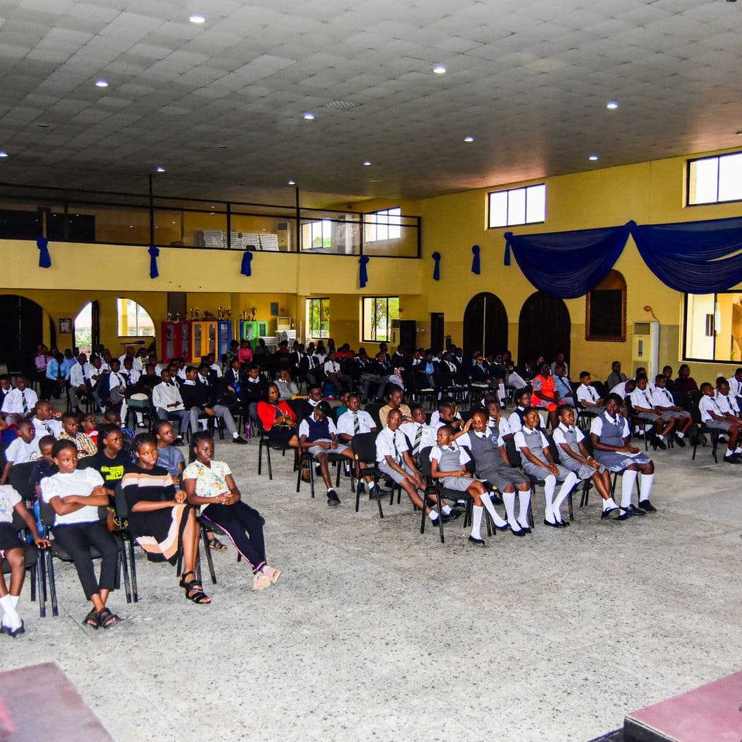 LEADERSHIP AT OLASHORE